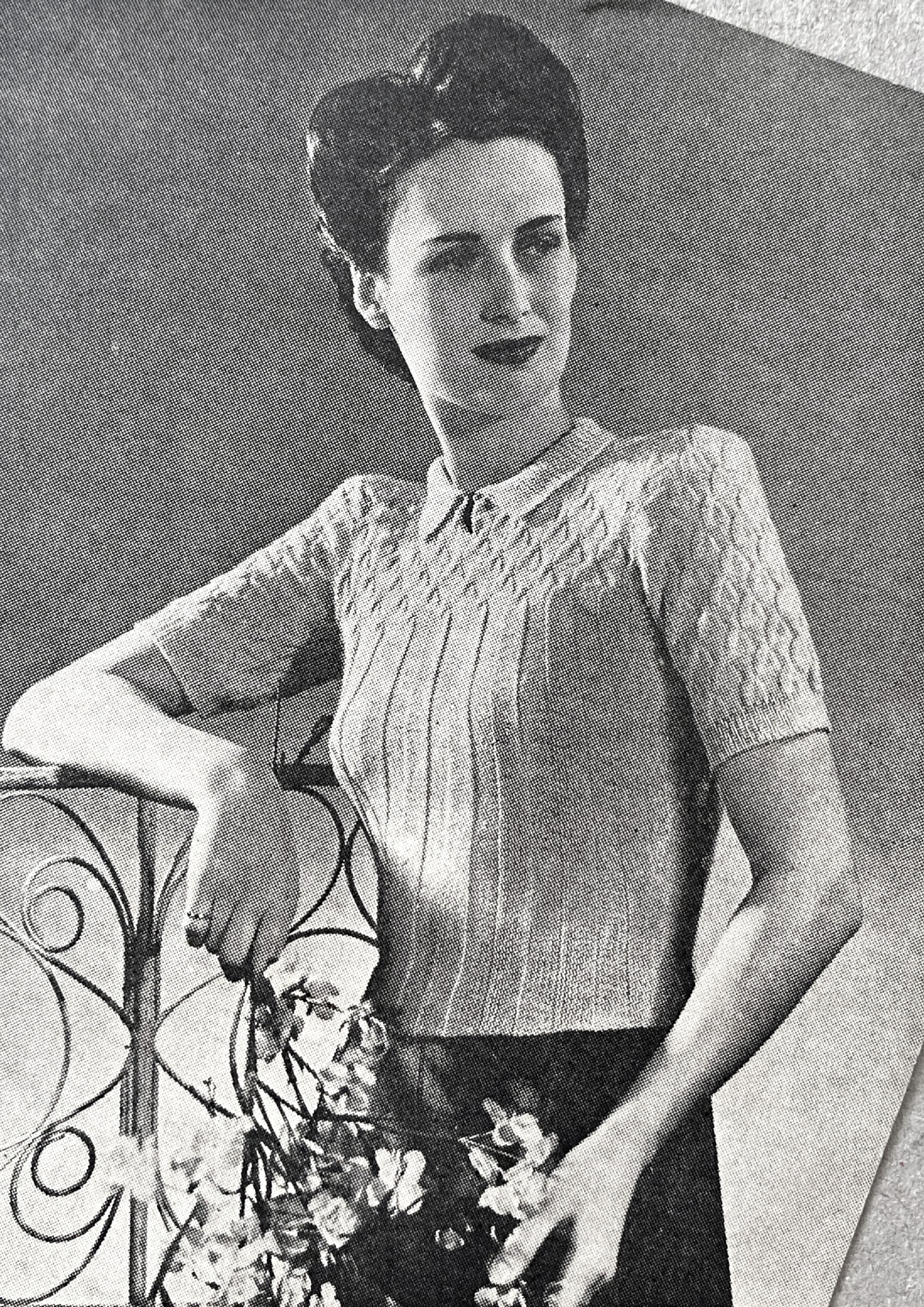 Contrast Texture Collared Sweater