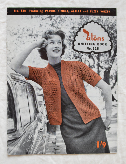 Patons 528 Knitting Book